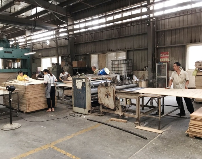 customized size wood flooring manufacturer.jpg